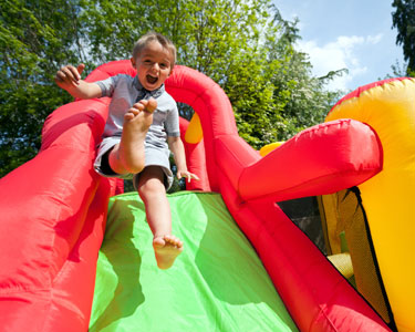 Kids Charlotte: Inflatables and Attractions - Fun 4 Charlotte Kids
